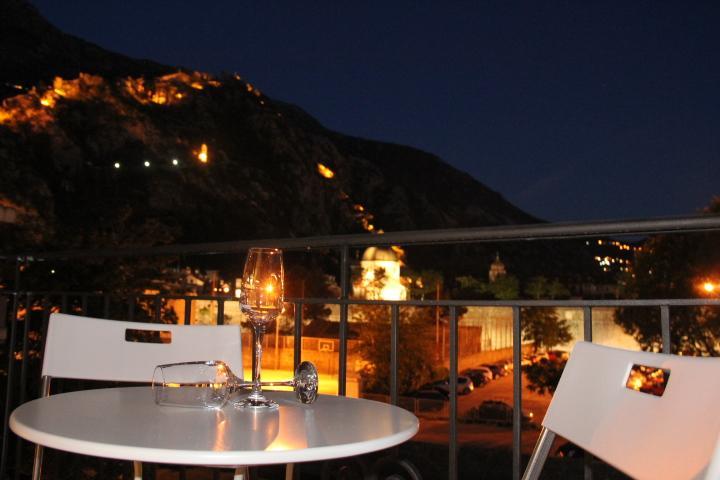Filipa Apartment Kotor Eksteriør bilde